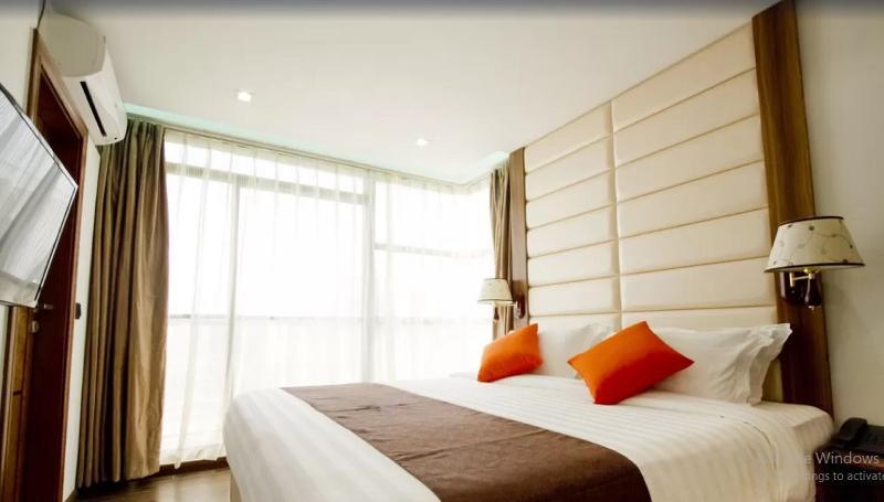 Hotel Dreams Grand Hulhumale Esterno foto
